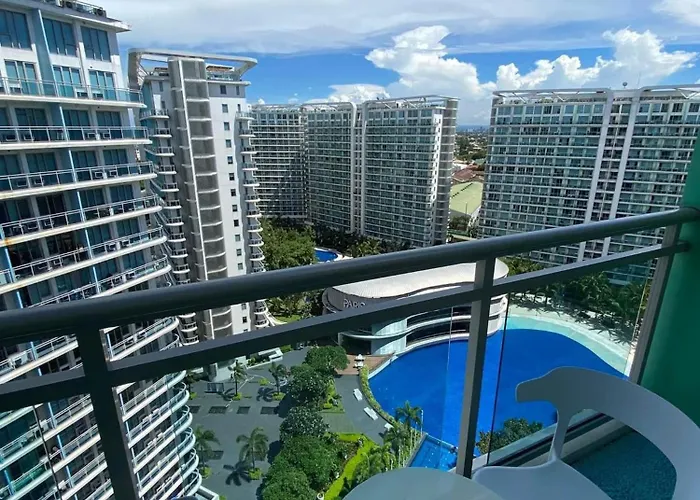 Beach In The City, Pam's In Azure Residences