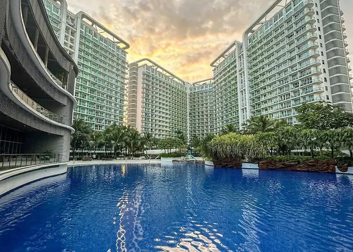 Beach In The City, Pam's In Azure Residences 3* Manila