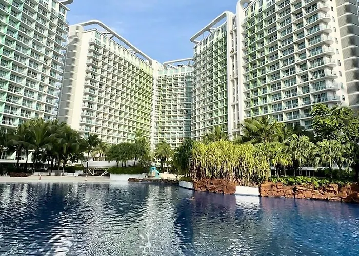 Beach In The City, Pam's In Azure Residences